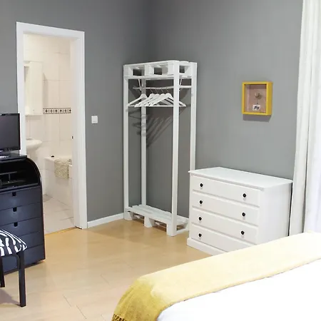 San Martin Guest house *